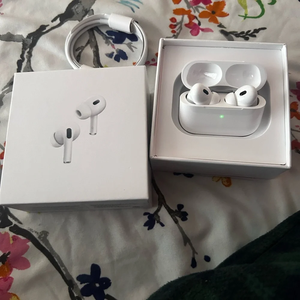 Apple AirPods